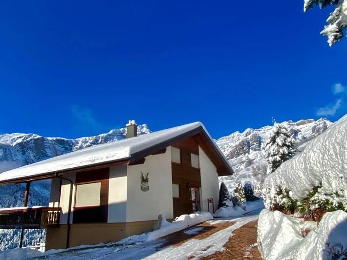 Gîte pour 5 personnes, avec jardin et vue, adapté aux familles à Albinen - 2