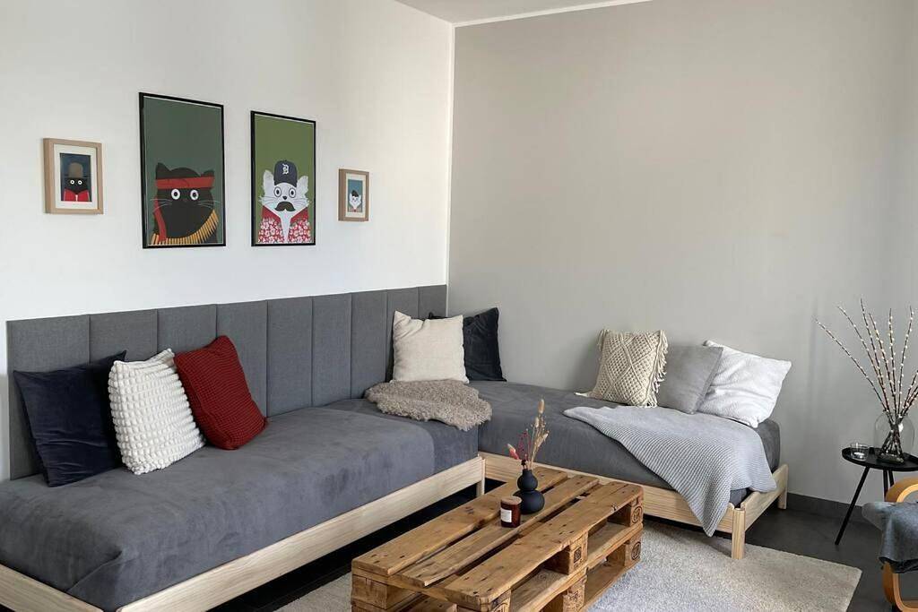 Ganze Wohnung, Ferienwohnung - nah an Phantasialand, Köln & Bonn in Weilerswist, Rheinland