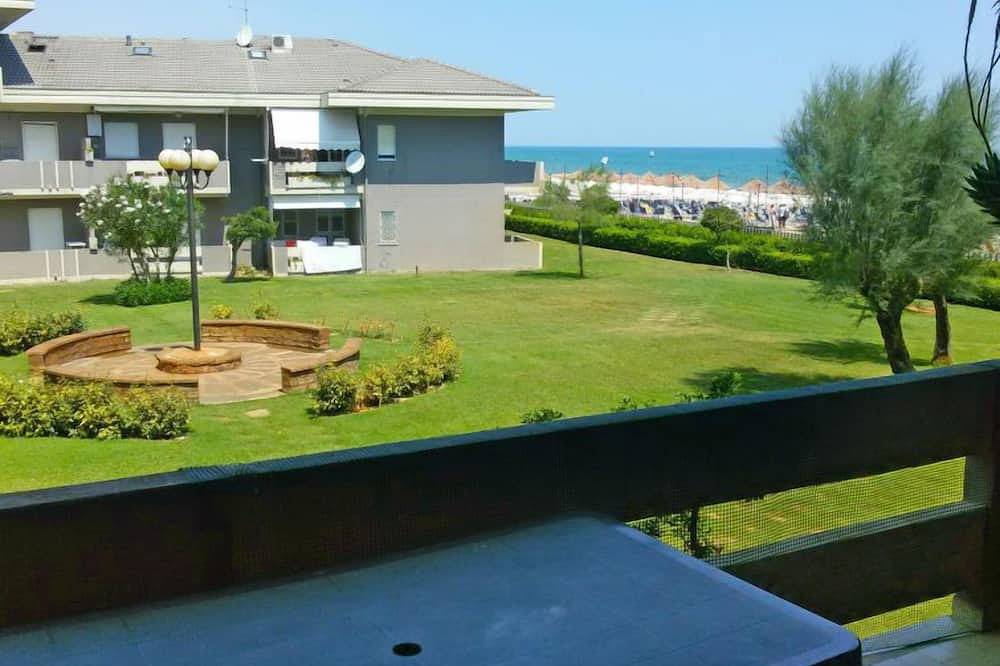 Entire apartment, Green Marine, Palme, Ismare by Interhome in Silvi Marina, Adriatic Coast Abruzzo