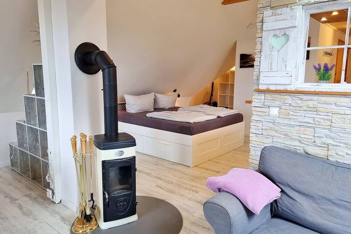 Ferienwohnung für 2 Personen, mit Balkon und Garten sowie Pool und Sauna - 1