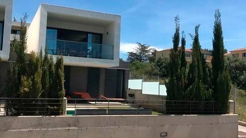 Finca für 6 Personen, mit Terrasse und Pool sowie Garten in Cala Mendia - 3