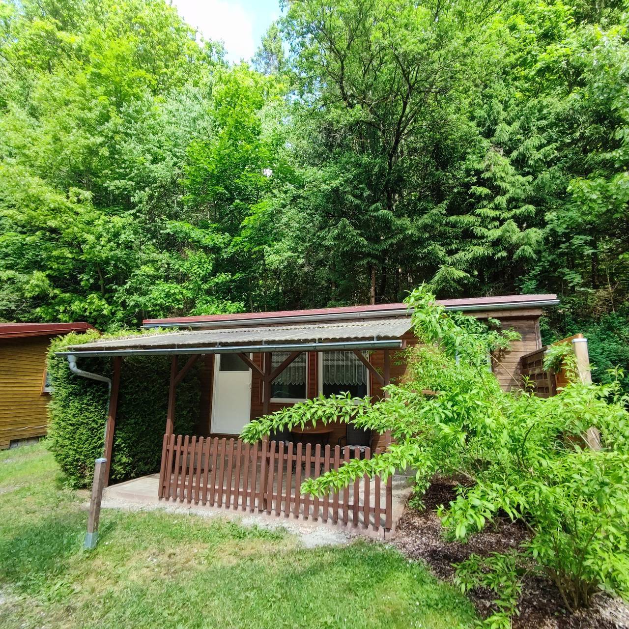 Campingplatz &amp; Bungalowdorf am Waldbad in Erlau, St. Kilian