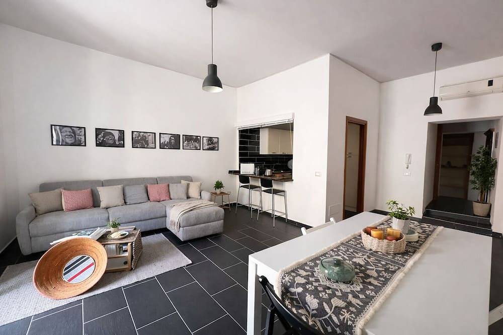 Ganze Wohnung, Episcopio Living: Im Fußgängerherz von Bosa, mit kostenlosen Parkplätzen gleich in Bosa, Planargia