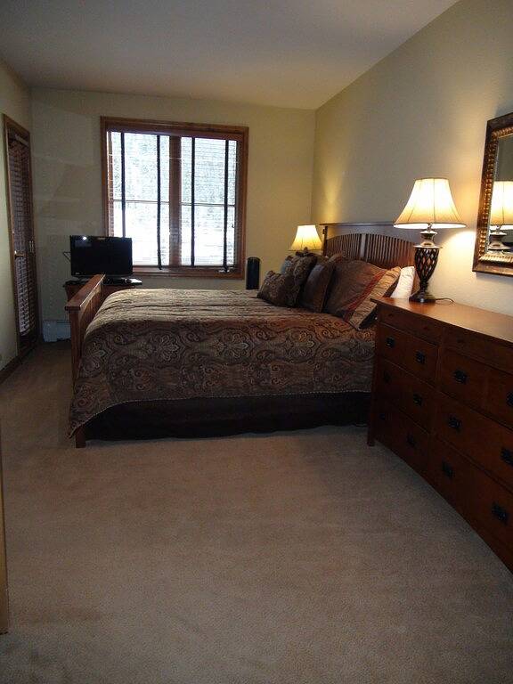 Ganze Wohnung, Im Herzen der Avon-Walk zu Restaurants & Gondel! Immaculate 2bed / 2bath in Avon, Beaver Creek