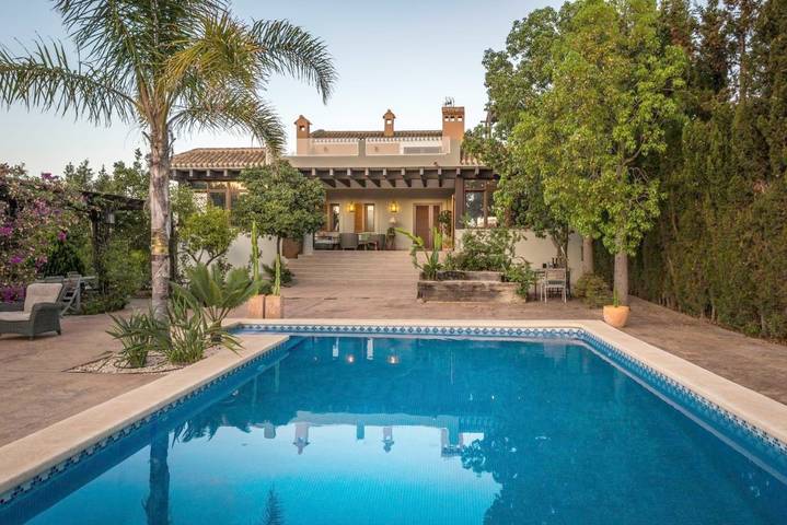 Holiday rental for 12 people, with Balcony and Terrace as well as Garden and Pool in La Manga Club