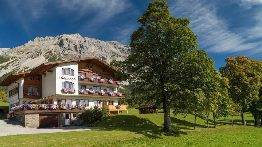 Ferienwohnung für 3 Personen, mit Balkon und Terrasse sowie Garten und Sauna in Ramsau am Dachstein - 3