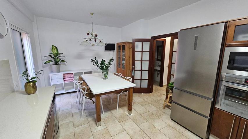 Apartamento para 4 personas, con balcón en Vecindario