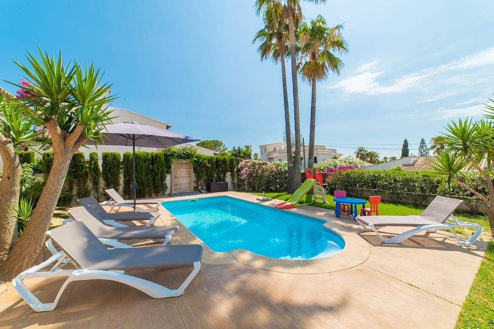 🌴 Villa espagnole avec un confort de bien-être toute l'année 🌴 in Badia Blava, Llucmajor