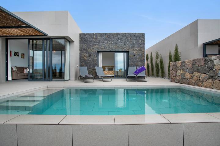 Casa rural para 4 personas, con Jardín en Salobre - 2
