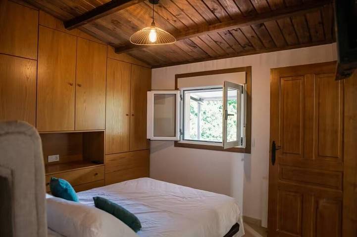 1,000-Meter Home Near The Beach (Pet-Friendly) in Bueu, Rías Baixas