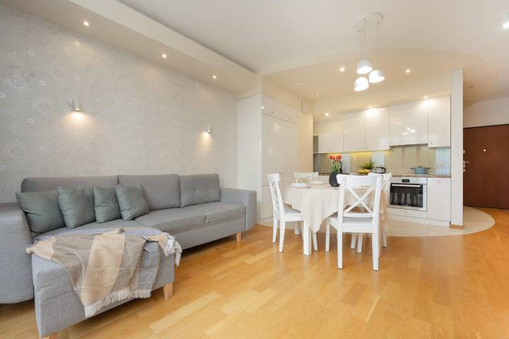 Apartment for 4 people, with balcony/terrace, with pets in Warsaw