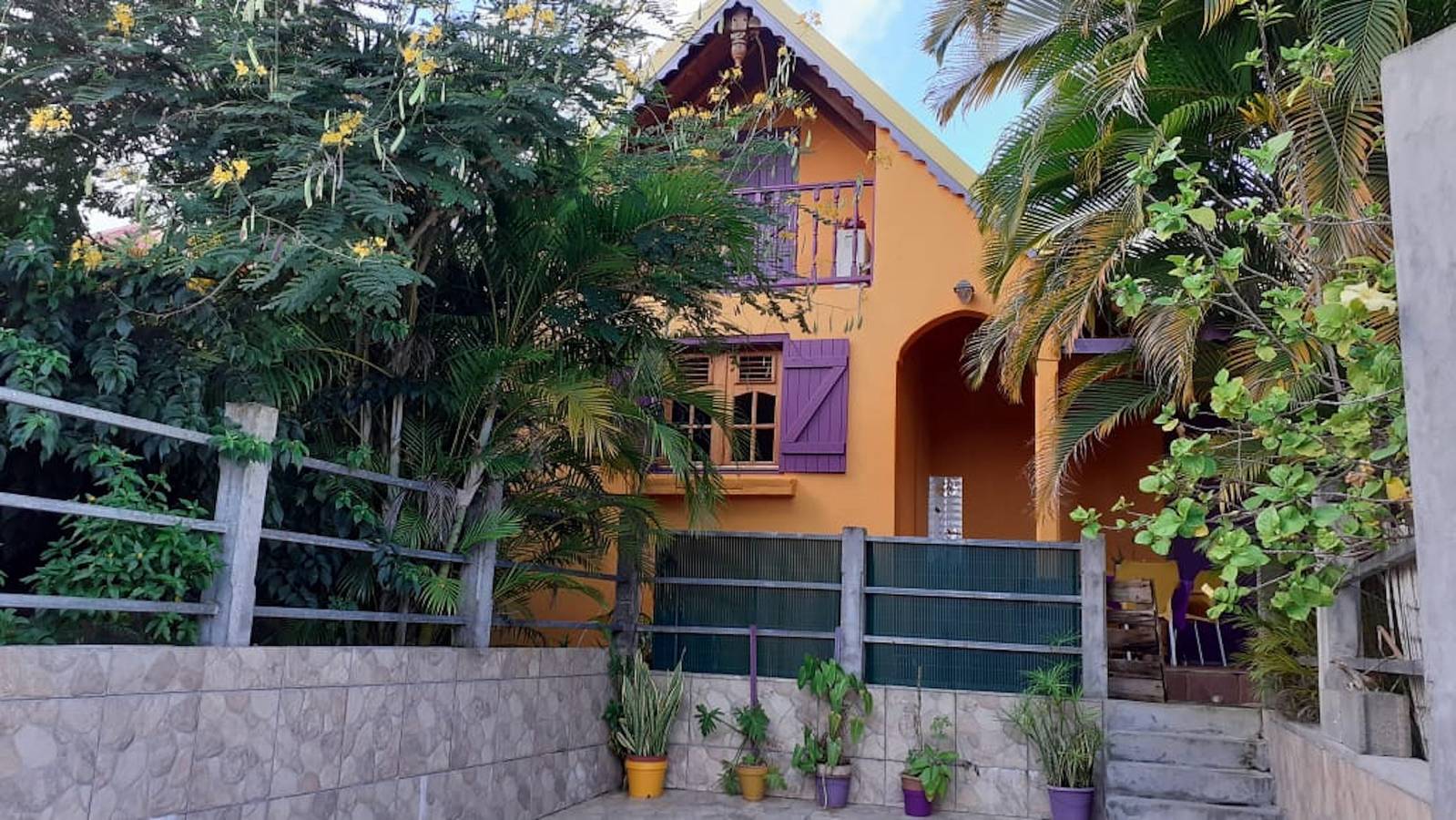 Casa confortable con piscina privada en Capesterre-Belle-Eau. in Capesterre-Belle-Eau, Guadalupe