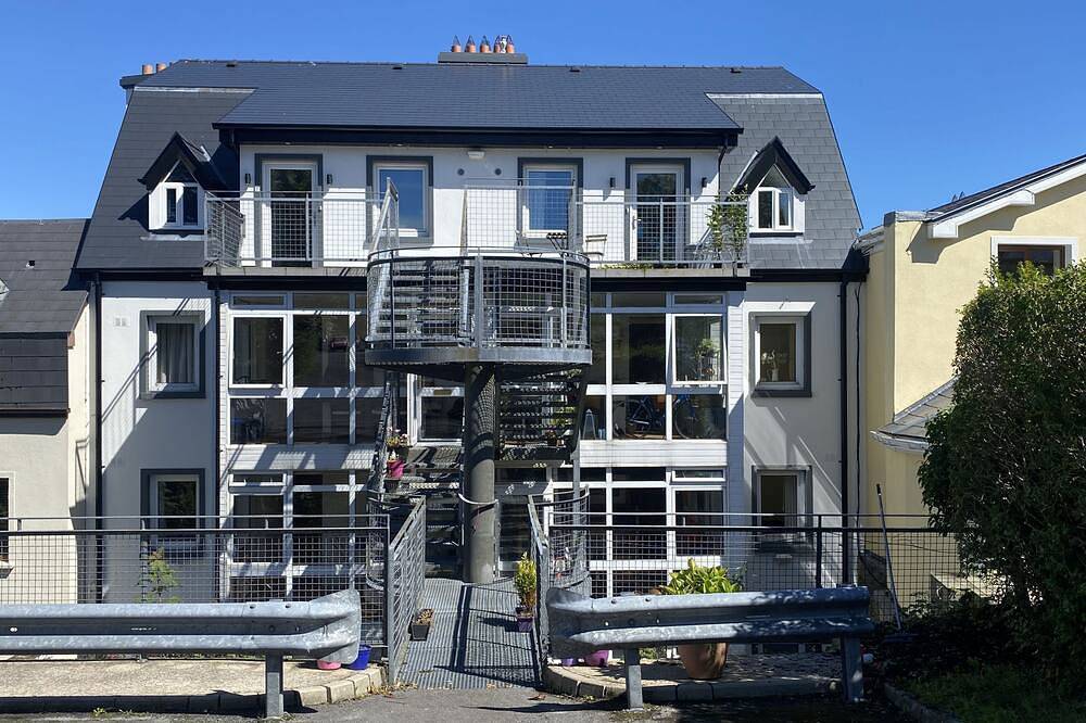 Apartment 454 - Roundstone - sleeps 5 guests  in 2 bedrooms in Roundstone, Connemara