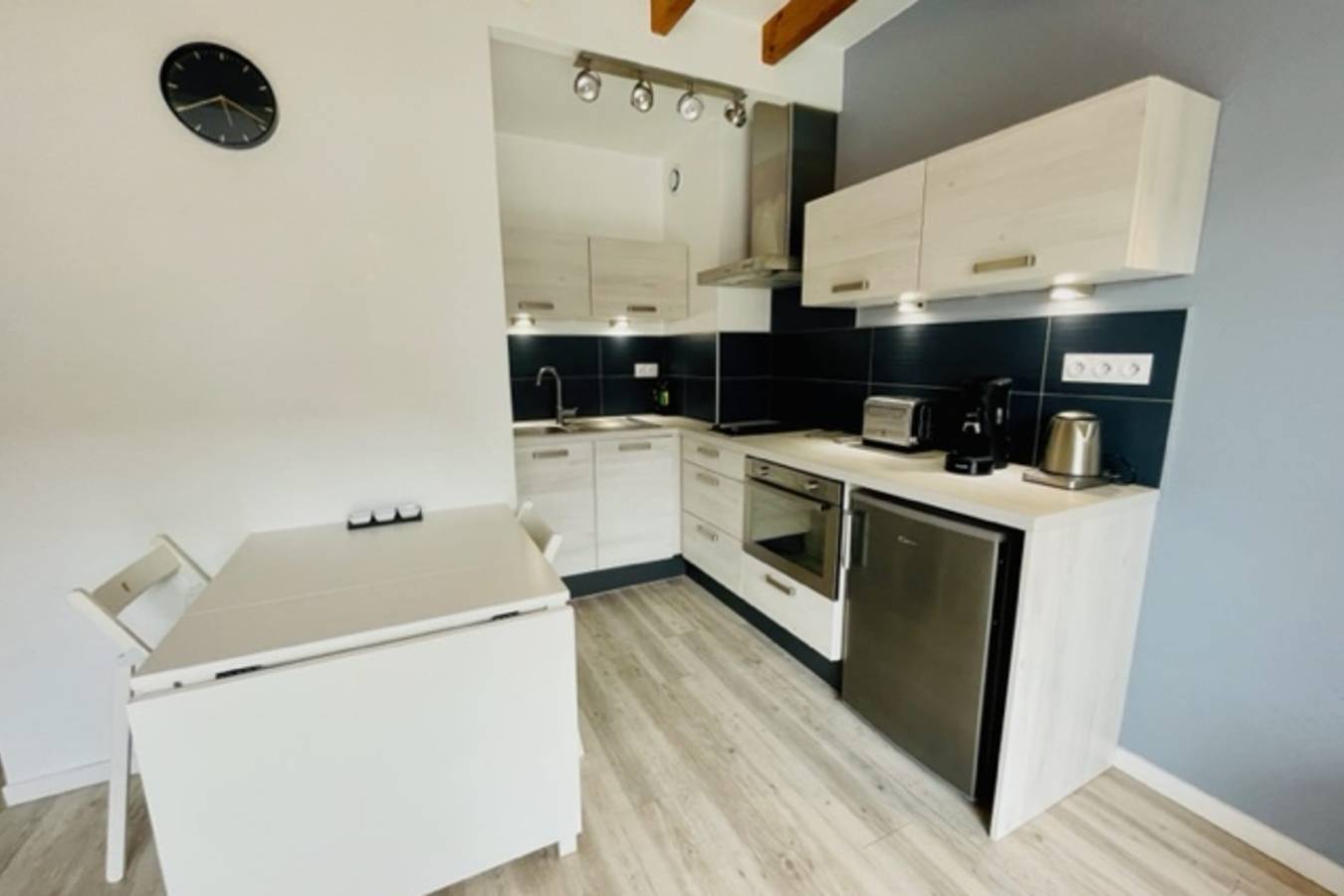 Ganze Wohnung, Ferienwohnung für 4 Personen mit Balkon in La Rochelle, La Rochelle und Umgebung