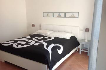 Chalet per 6 Persone in Cala Sinzias, Provincia del Sud Sardegna, Foto 1