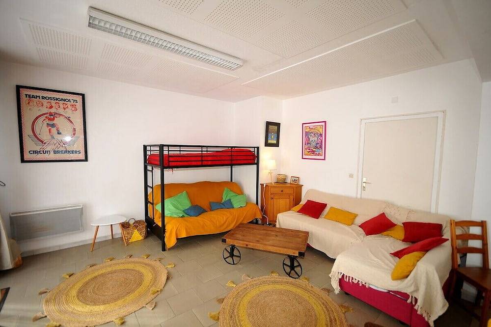 Geheel appartement, Gîte le Rocher - Apartment on the ground floor for 8 people. in La Grave, Écrins Nationaal Park