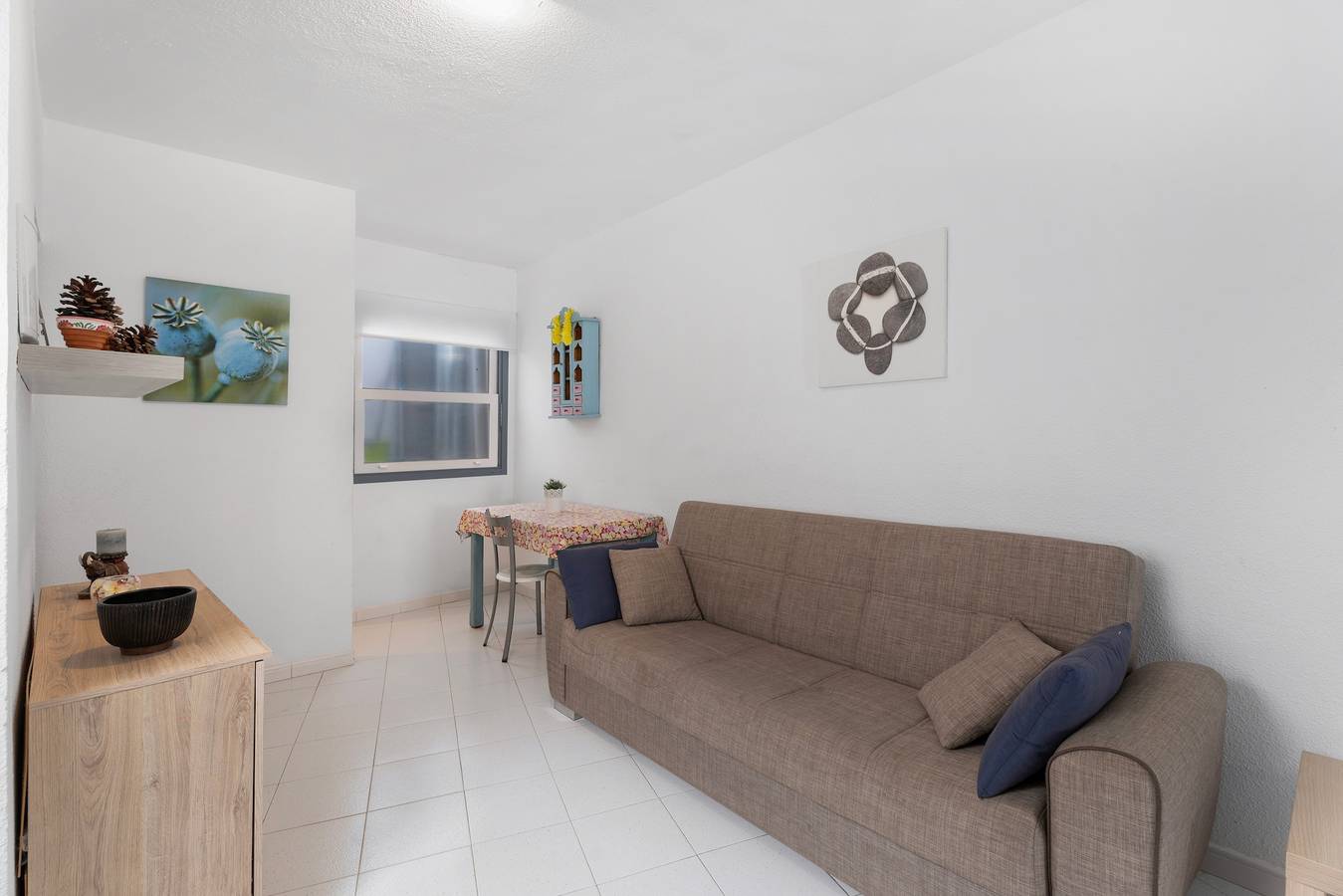 Appartement entier, Appartement 2 chambres à Los Cristianos, vue sur la promenade principale in Los Cristianos, Arona