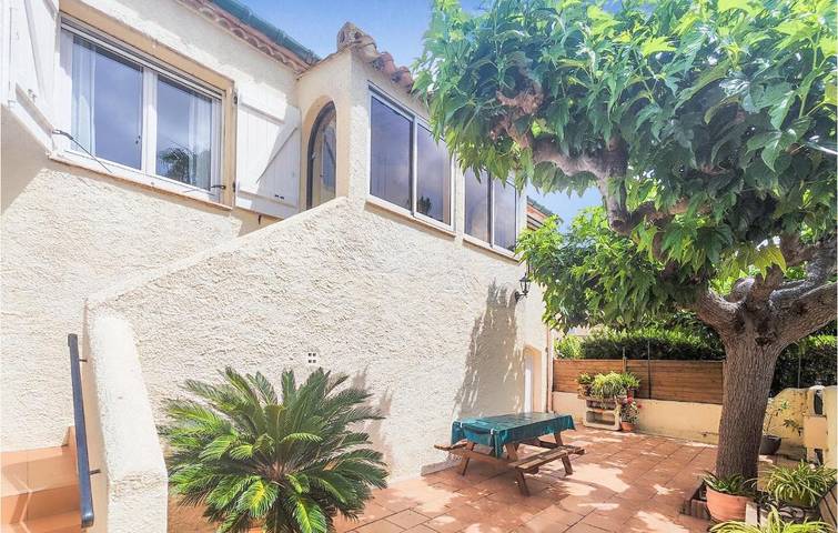 Appartement de vacances pour 4 personnes, avec jardin et terrasse