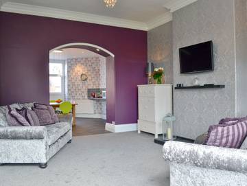 Holiday Rental for 6 People in Scarborough, North Yorkshire, Photo 1