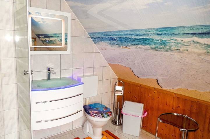 Ferienwohnung Rustikal - Bungalow und Ferienwohnung auf Rügen in Kluis, Rügen
