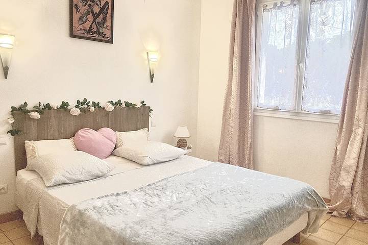 Location de vacances pour 6 personnes, avec jacuzzi et jardin à Trèbes - 3