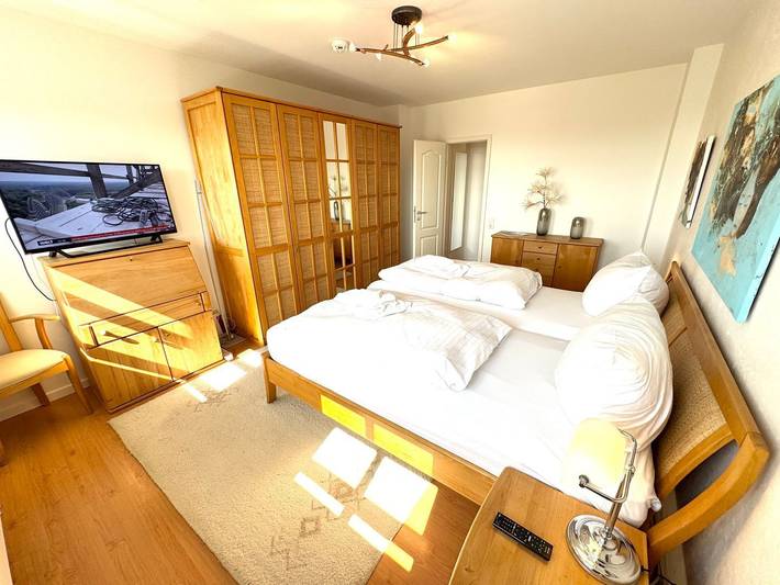 Ganze Wohnung, Individuell geschnittene Ferienwohnung im 2. Ober- und Dachgeschoss in Nordfriesische Inseln (Schleswig-Holstein) (Schleswig-Holstein), Wenningstedt
