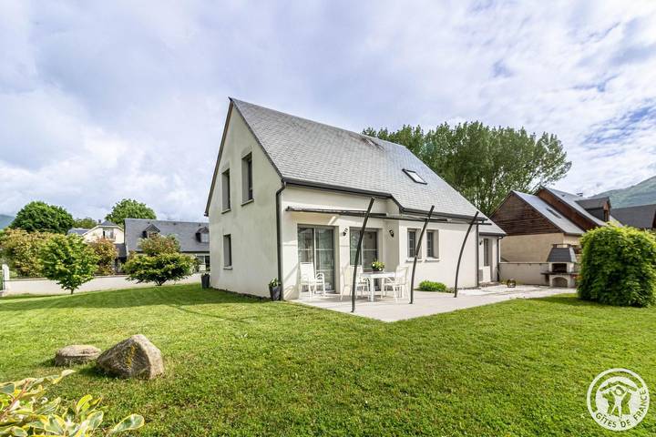 Gîte pour 6 personnes, avec jardin et terrasse, animaux acceptés - 1