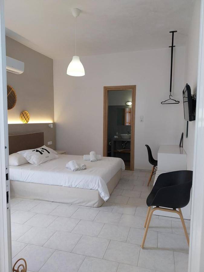 Location de vacances pour 3 personnes, avec Balcon et Terrasse ainsi que Jardin et Vue dans Finikas - 2