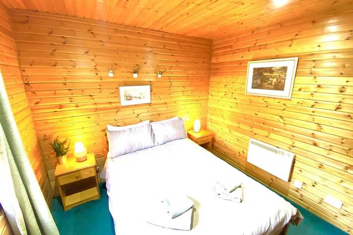 Kabine-Eigenes Badezimmer in Braemar, Cairngorms National Park