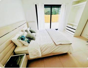 Gîte pour 5 personnes, avec vue et terrasse, animaux acceptés à Saint-Gratien