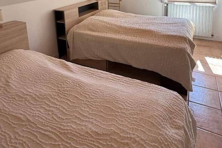 Location de vacances pour 6 personnes, avec jardin, animaux acceptés à Roussillon-en-Morvan - 3