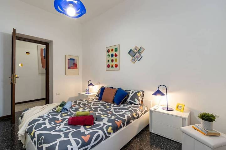 Appartement entier, The Lux Apartment - Arona, Lakefront - Ac - Wifi - By Guestaly in Arona (Lago Maggiore), Commune de Arona