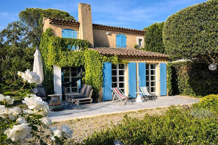 Villa pour 6 personnes, avec piscine à Gassin