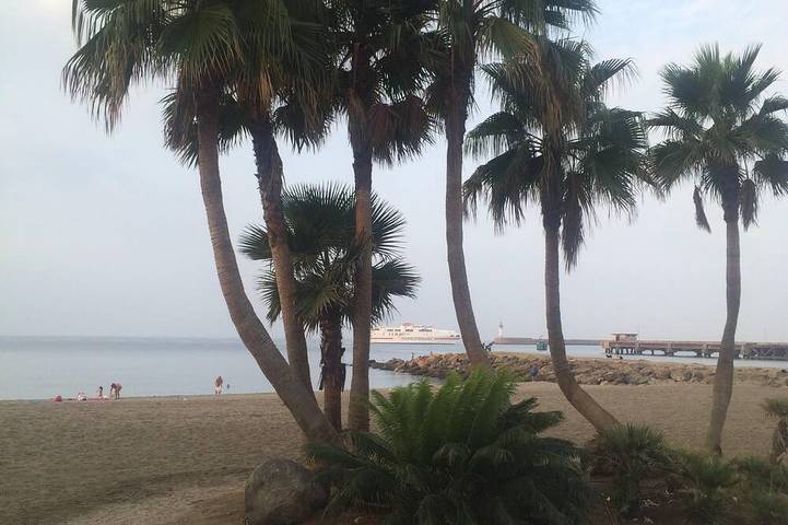 Apartment for 5 people in Almería