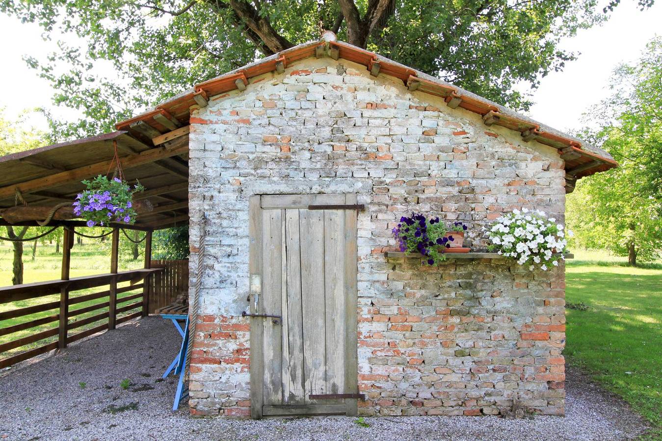 Antica "casa Cervade" pica Venetian farmhouse, preserved original from 1902 in Fontanelle, Prowincja Treviso