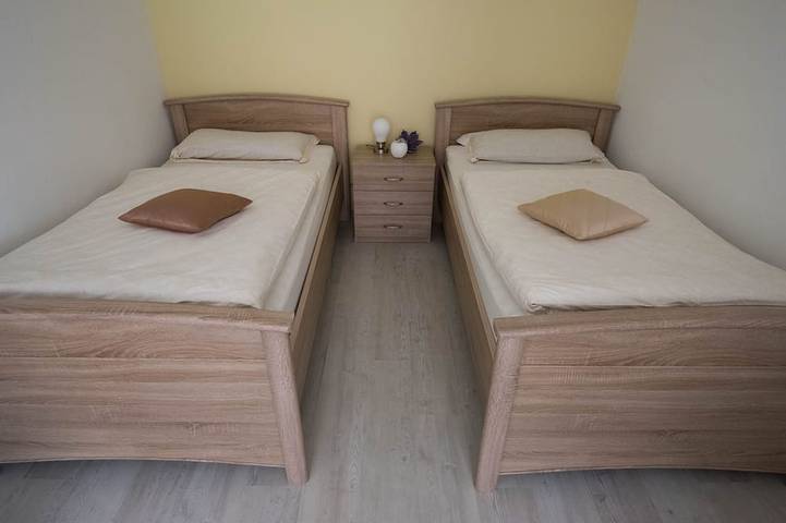 Ferienhaus für 6 Personen, mit Terrasse und Garten in Wetzlar - 2