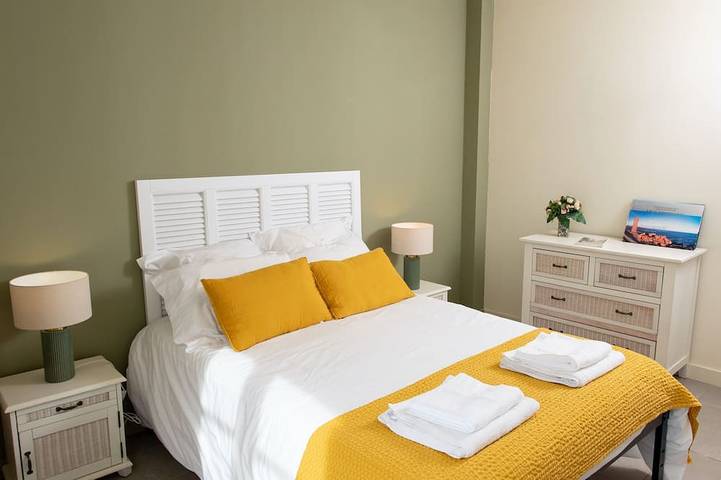 Villa pour 14 personnes, avec jardin et jacuzzi, animaux acceptés à Carqueiranne - 3