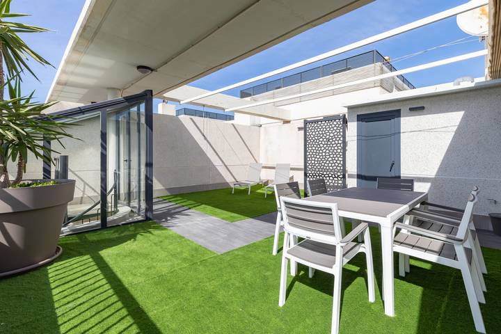 Ferienwohnung für 4 Personen, mit Garten und Balkon - 1