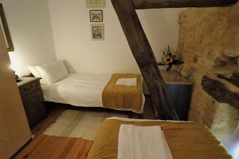 Familiärer und haustierfreundlicher Rückzugsort mit 3 Schlafzimmern in der Nähe des Flusses Lot und der Weinberge in Frayssinet-le-Gélat, Quercy