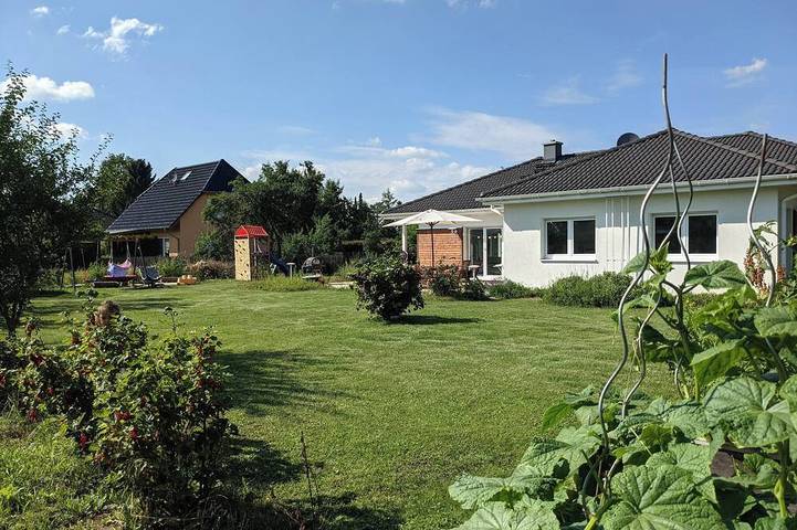 Villa für 6 Personen, mit Garten in Brandenburg