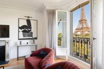 Chambre d’hôte pour 6 personnes, avec vue et terrasse, animaux acceptés près de la Tour Eiffel