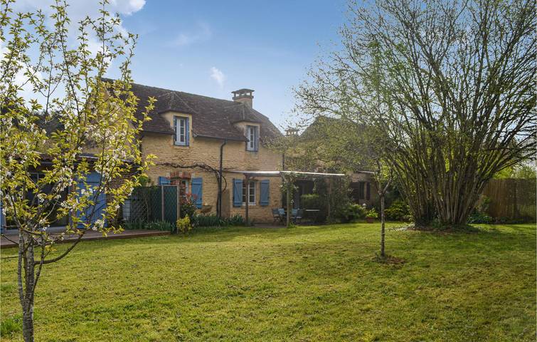 Location de vacances pour 4 personnes, avec terrasse et jardin à Saint-Léon-sur-Vézère - 2