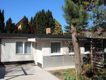 Bungalow für 5 Personen, mit Garten und Terrasse, mit Haustier in Berlin