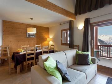 Gîte pour 4 personnes, avec piscine et balcon/terrasse à Sainte-Foy-Tarentaise