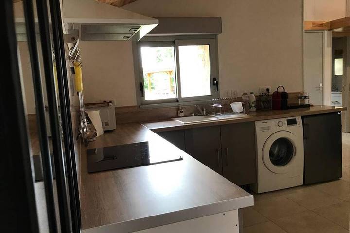 Location de vacances pour 2 personnes, avec vue et jardin à Cayriech - 4