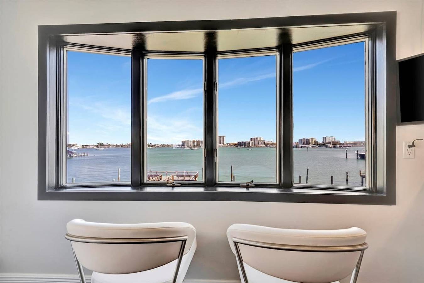 Apartamento entero, The Aura  a Luxury Waterview Condo   heated pool in Clearwater Beach Island, Clearwater