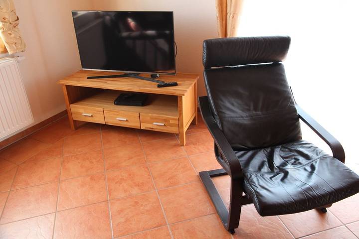 Ferienhaus für 8 Personen, mit Sauna und Garten in Krummhörn - 3