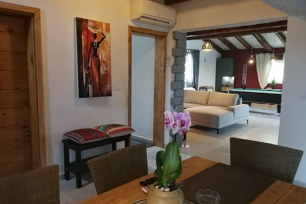 Entspannen Sie in Vila Una Ira in Režanci, Svetvinčenat