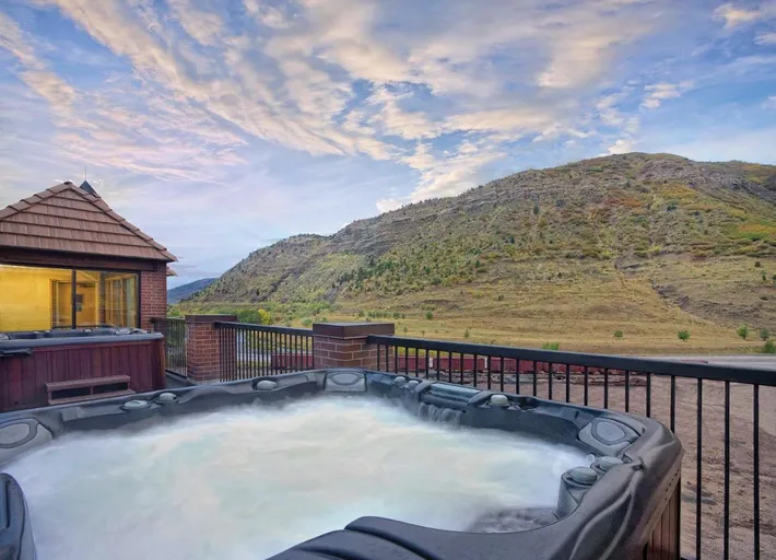 Casa de vacaciones para 20 personas, con jacuzzi y balcón - 1