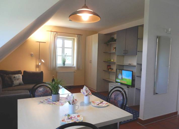 Ferienwohnung für 4 Personen, mit Garten und Pool sowie Sauna
